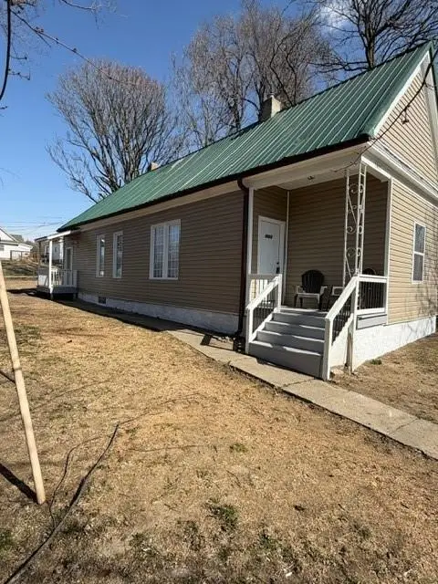 1607 Grand Avenue, Saint Joseph, MO 64505 - #3