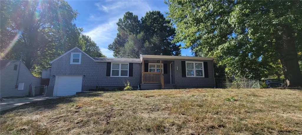 711 W Jones Street, Independence, MO 64050 - #1