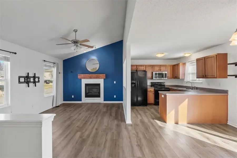 17187 S Dodge Street, Gardner, KS 66030 - #3