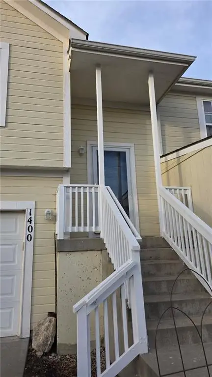 1400 S 5th Street E, Louisburg, KS 66053 - #2