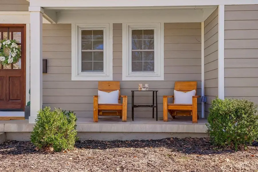 8909 Cherokee Lane, Leawood, KS 66206 - #3