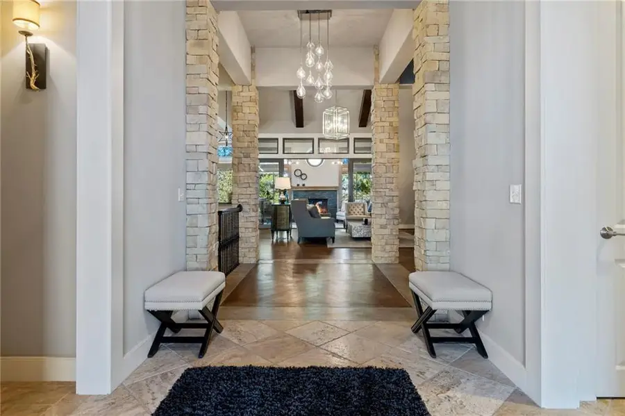 3322 W 137 Street, Leawood, KS 66224 - #3