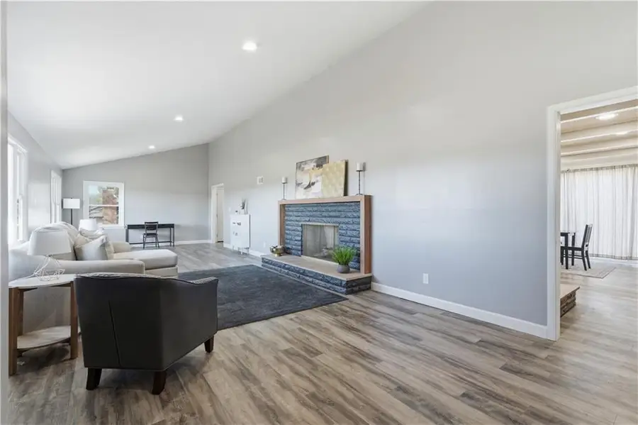 10915 Blue River Road, Kansas City, MO 64131 - #3