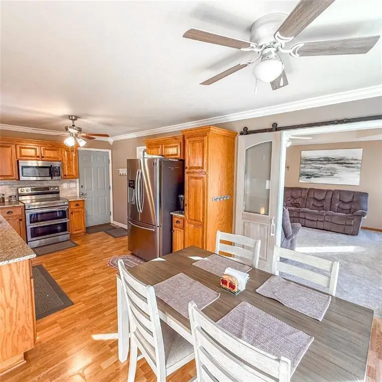 601 SW Creek Ridge Drive, Grain Valley, MO 64029 - #3