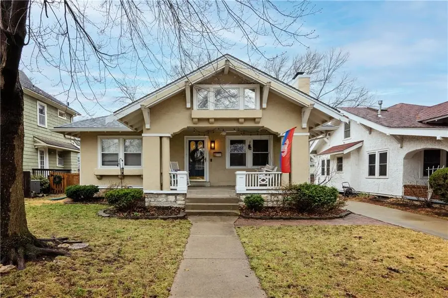 7232 Madison Avenue, Kansas City, MO 64114 - #2