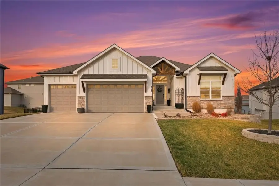 318 Old Trail Run N/a, Kearney, MO 64060 - #3