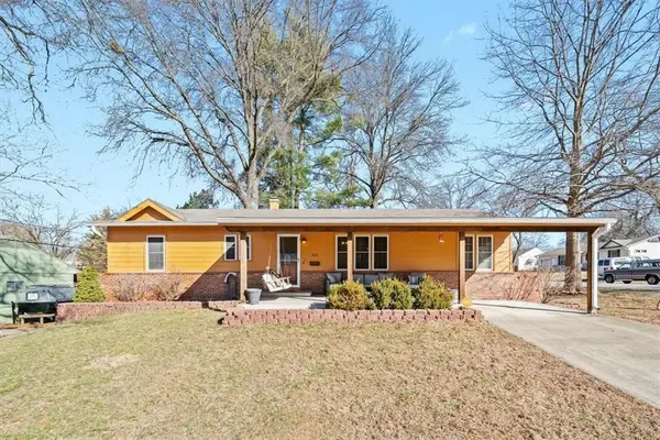 200 Park Avenue, Belton, MO 64012