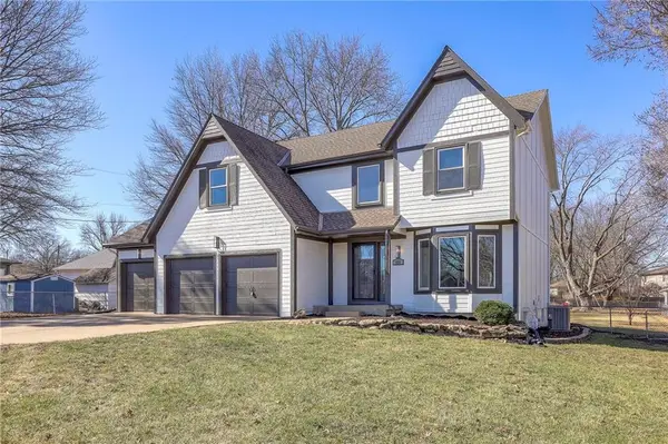 526 S Center Street, Gardner, KS 66030