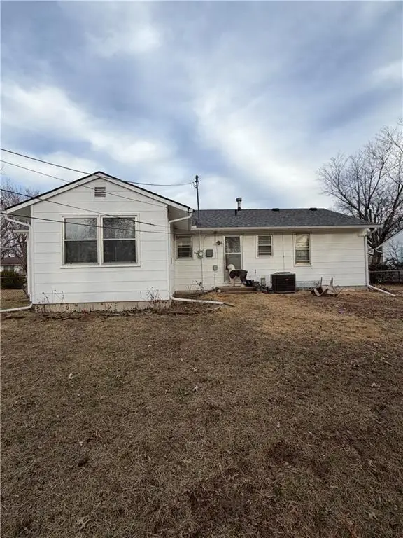 4338 N Quincy Avenue, Kansas City, MO 64117 - #2