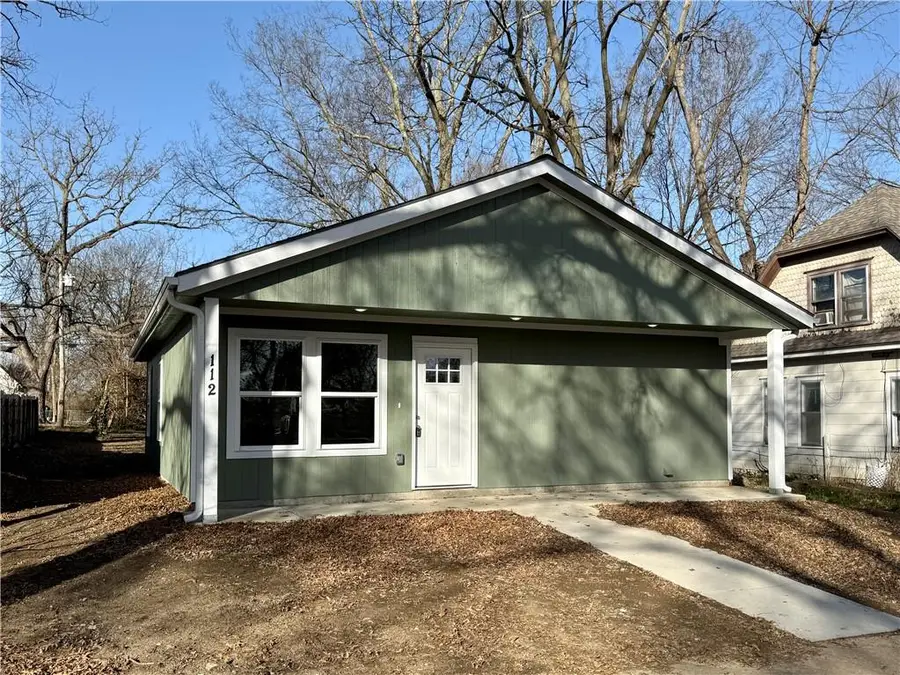 112 S Elm Street, Ottawa, KS 66067 - #2