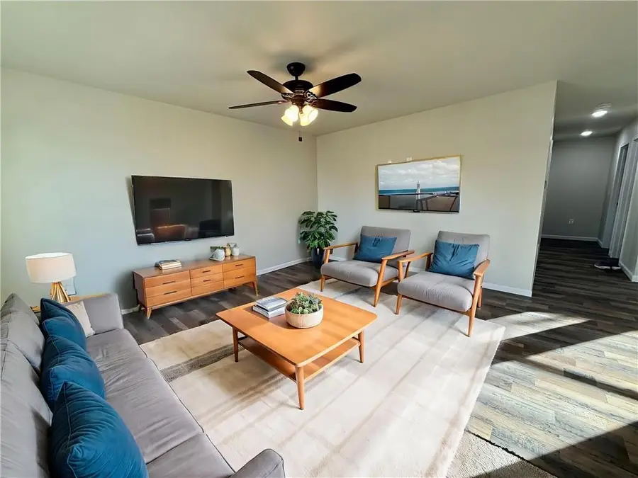 112 S Elm Street, Ottawa, KS 66067 - #3