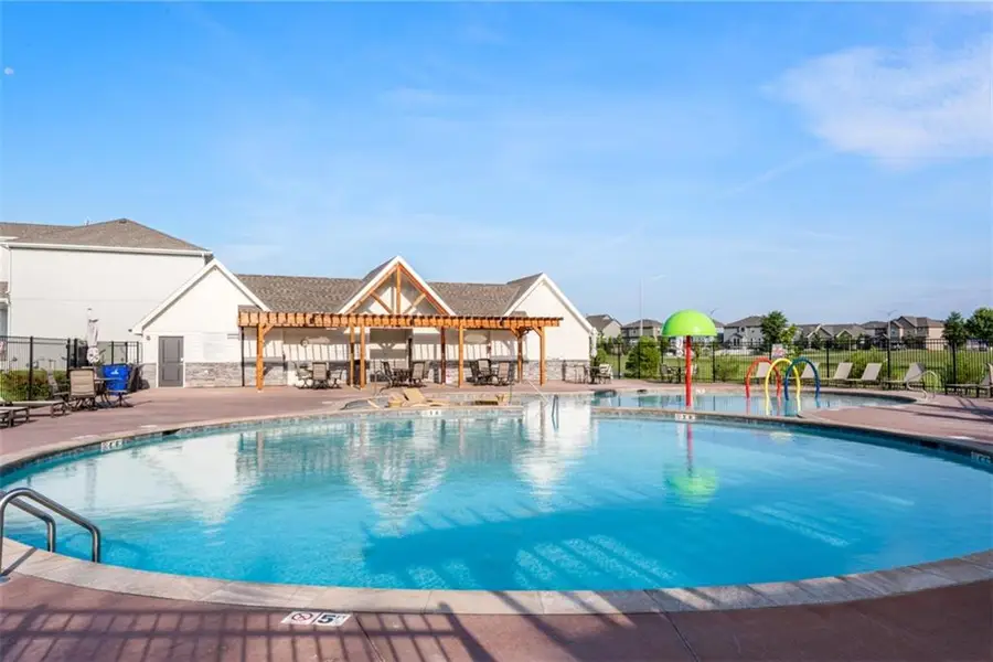 16986 S Brentwood Street, Olathe, KS 66062 - #3