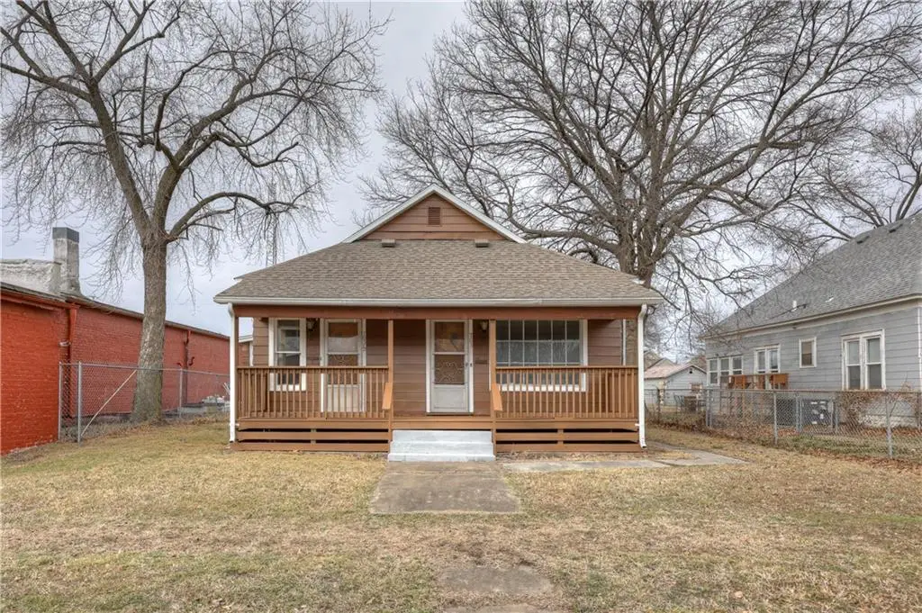 703 N Grand Street, Pittsburg, KS 66762 - #1