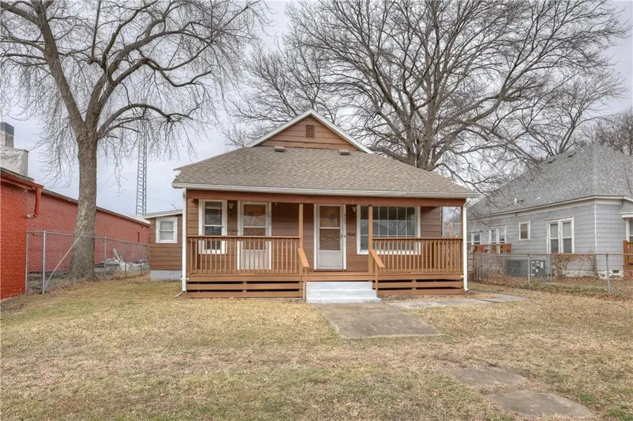 703 N Grand Street, Pittsburg, KS 66762 - #2