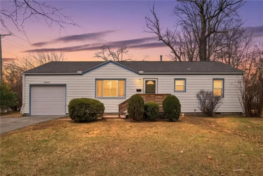 11820 W 70 Street, Shawnee, KS 66203 - #2