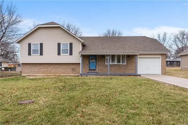 307 E Hickory Street, Drexel, MO 64742