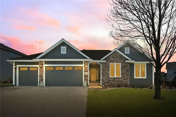 6013 Longview Road, Shawnee, KS 66218