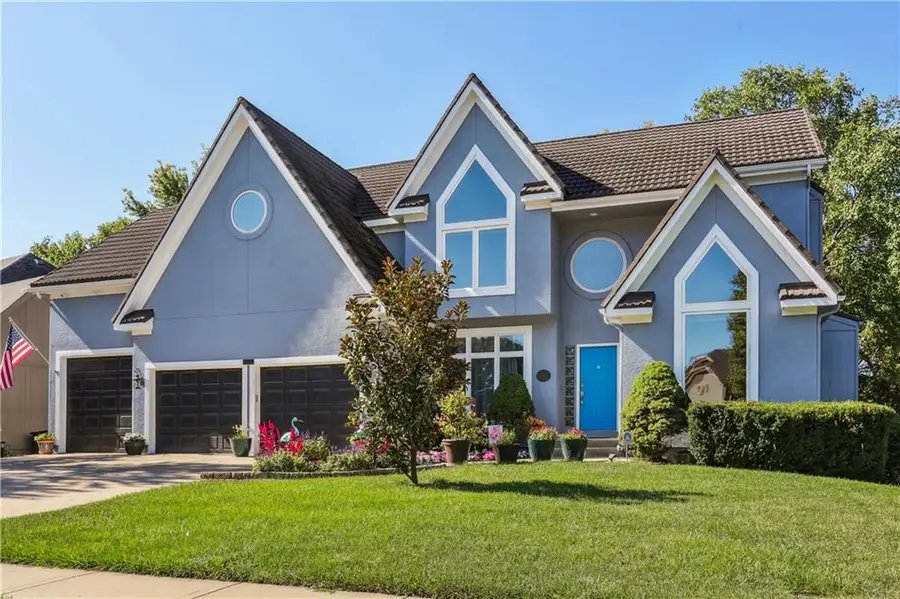 14226 S Shannan Lane, Olathe, KS 66062 - #2