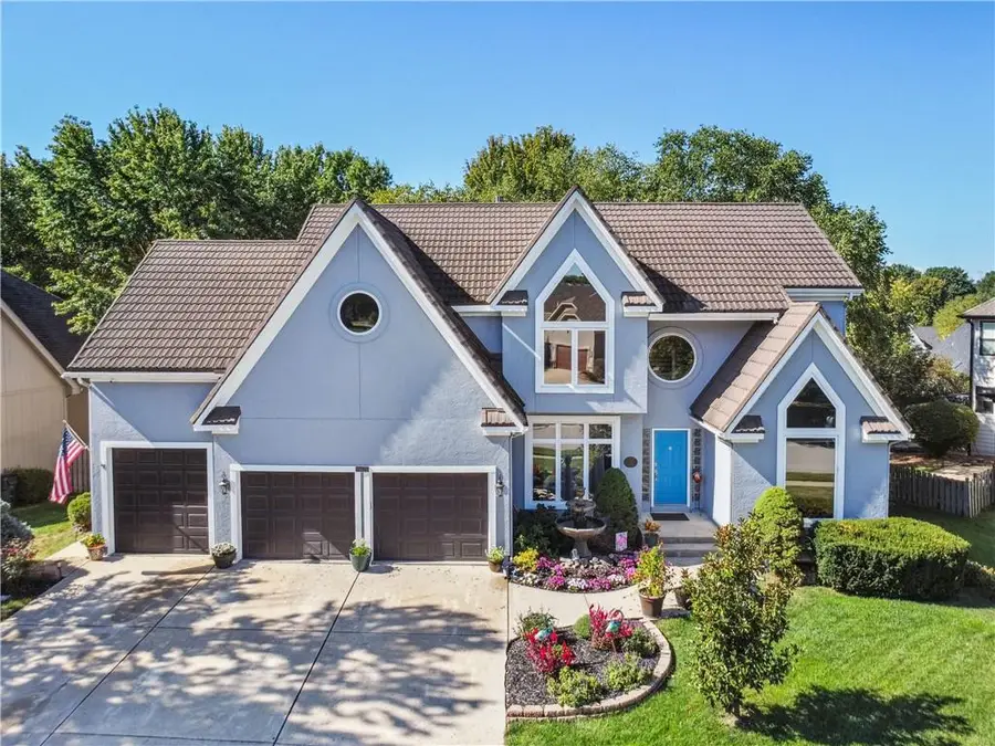 14226 S Shannan Lane, Olathe, KS 66062 - #3