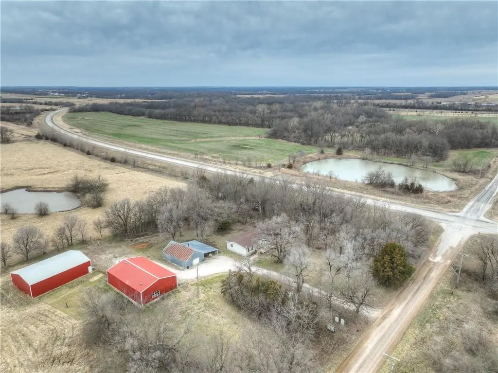 23098 Kiowa Road, Parsons, KS 67357 - #1