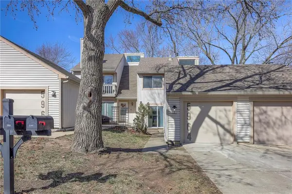 5964 N Kansas Avenue, Gladstone, MO 64119