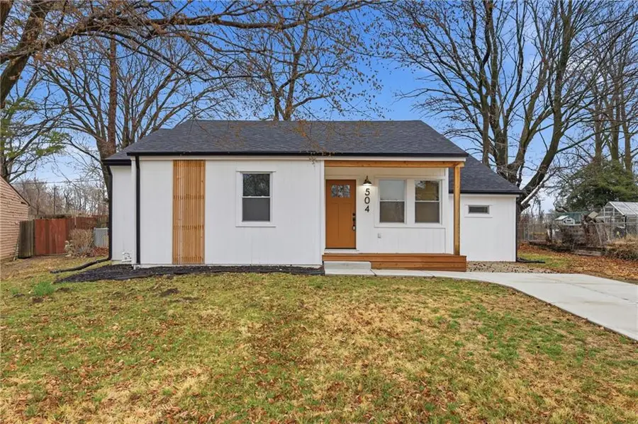 504 NW Holly Lane, Lees Summit, MO 64086 - #2