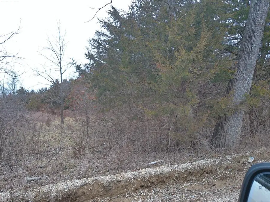 W 371st Street, Osawatomie, KS 66064 - #2