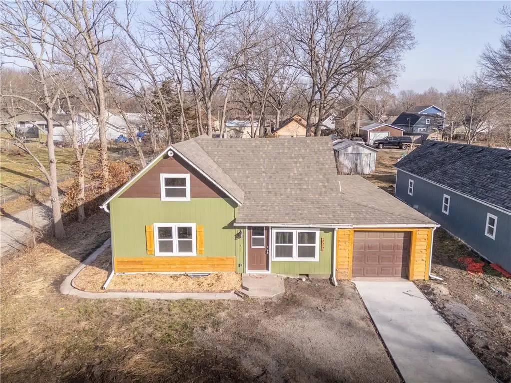 322 Front Street, Grain Valley, MO 64029 - #1