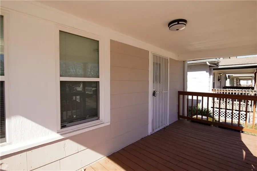 336 N Brighton Avenue, Kansas City, MO 64123 - #2