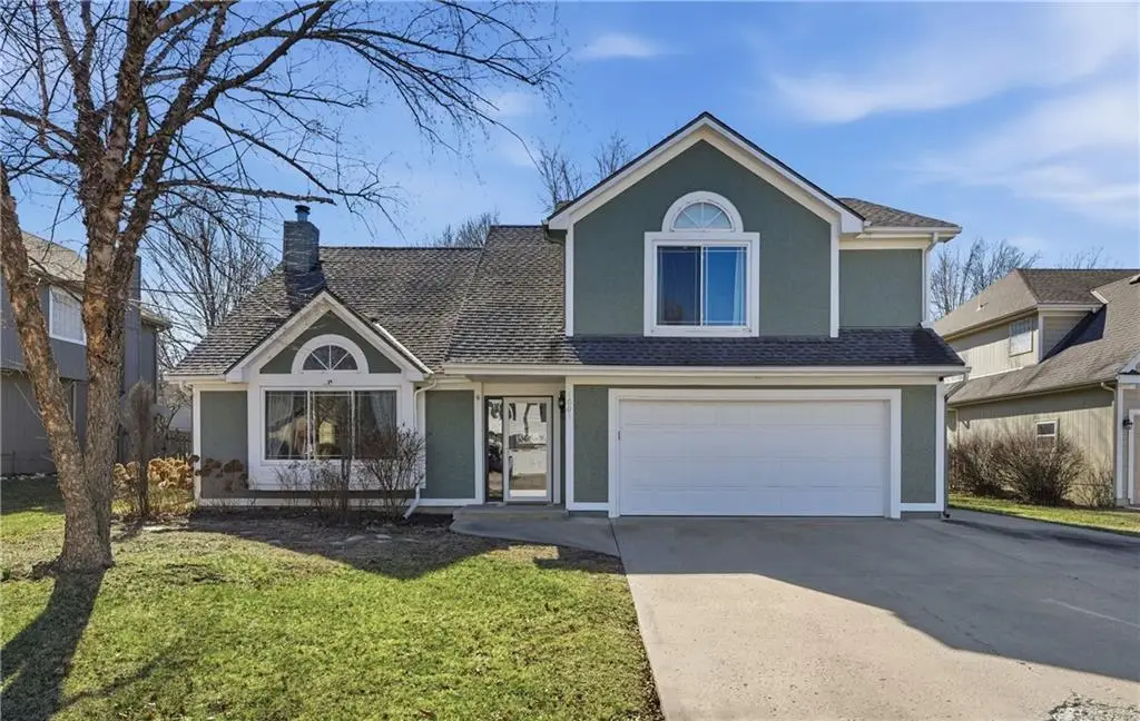 1001 N 2nd Street E, Louisburg, KS 66053 - #1