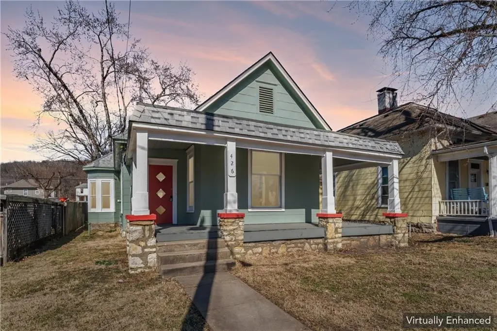 426 Benton Avenue, Excelsior Springs, MO 64024 - #1