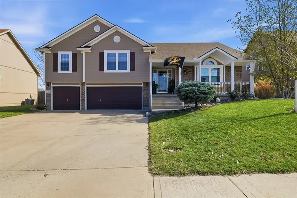 517 SW Brome Drive, Grain Valley, MO 64029