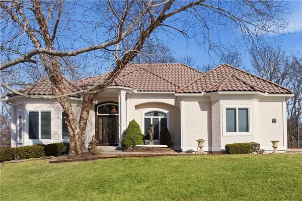 4405 N Hickory Lane, Kansas City, MO 64116