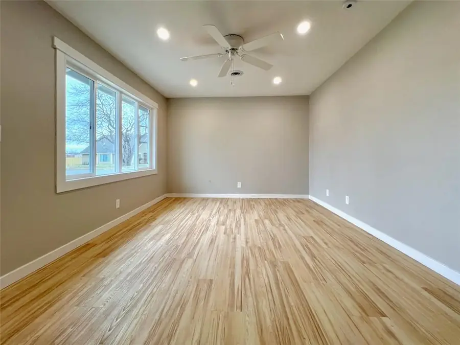 2414 Jasu Drive, Lawrence, KS 66046 - #2