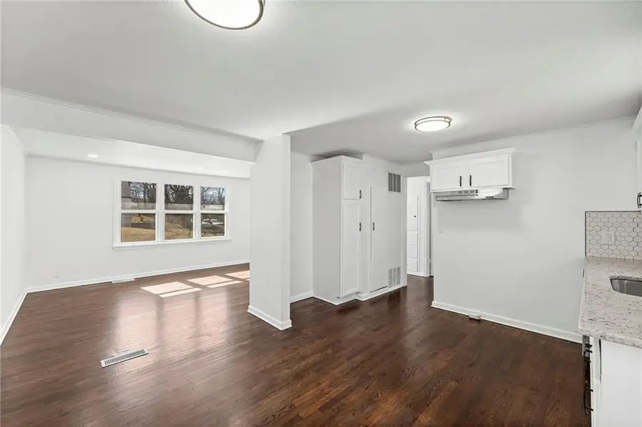 7718 Longwood Avenue, Kansas City, KS 66109 - #3