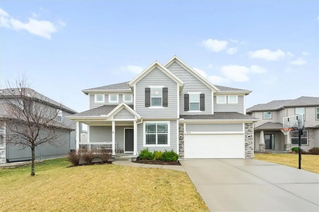 19023 W 168th Street, Olathe, KS 66062 - #1