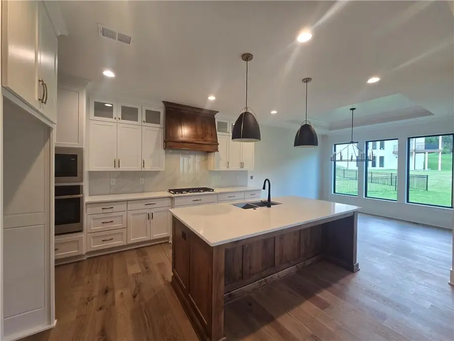 2750 SW Heartland Road, Lees Summit, MO 64082 - #3