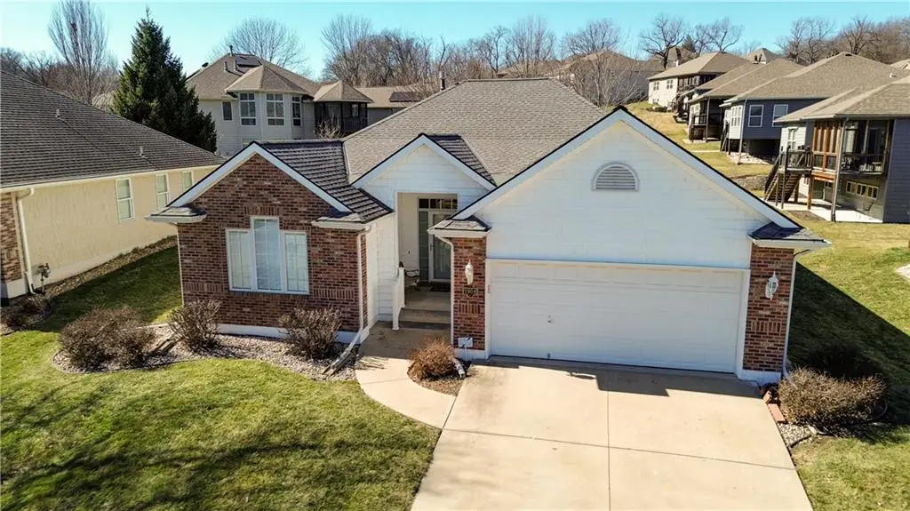 1904 S Davis Avenue, Independence, MO 64057 - #1