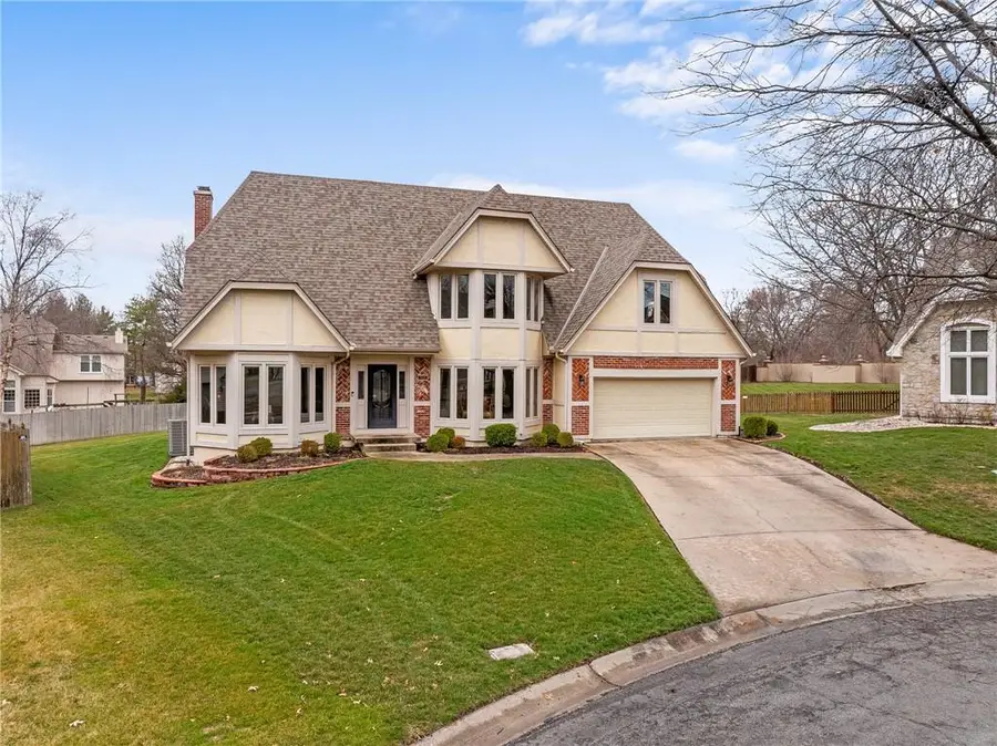 9116 W 127th Terrace, Overland Park, KS 66213 - #2