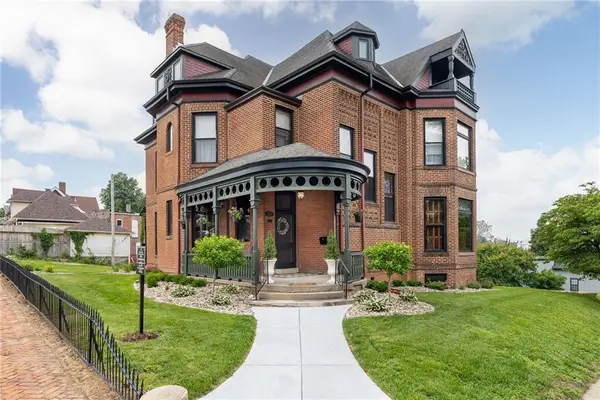 1328 Francis Street, St Joseph, MO 64501