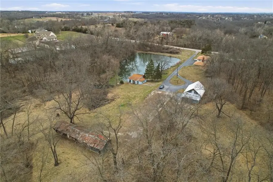 11151 Leavenworth Road, Kansas City, KS 66109 - #2