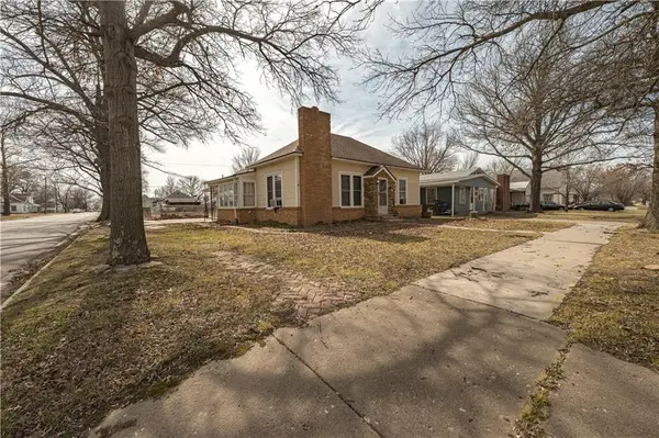 1501 W 5th Street, Coffeyville, KS 67337