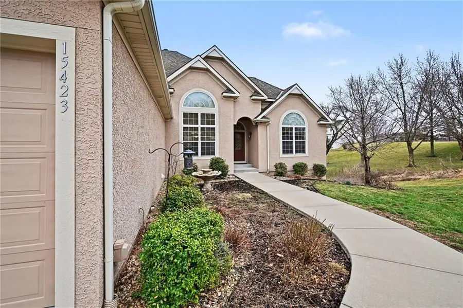 15423 N Mount Olivet Road, Smithville, MO 64089 - #2