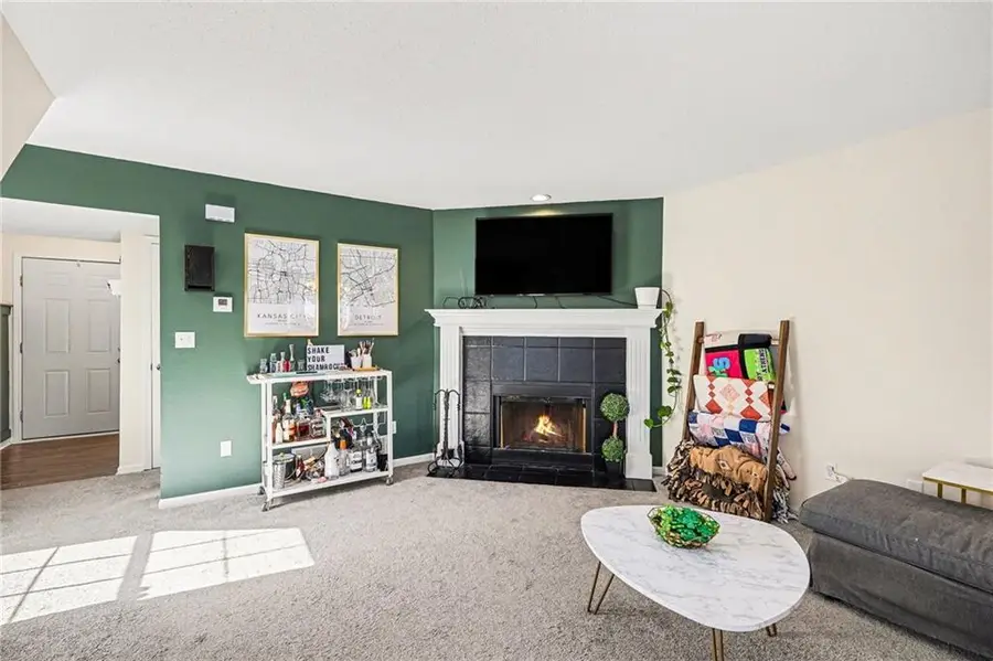 5581 NW Sunrise Meadow Lane, Lees Summit, MO 64064 - #2