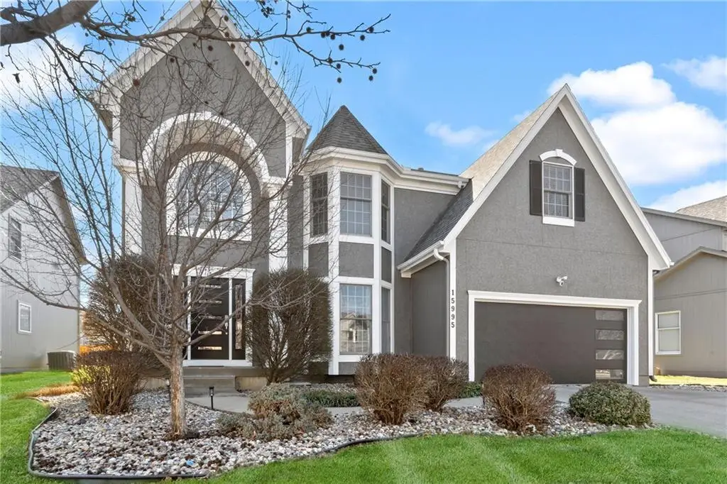 15995 S Clairborne Street, Olathe, KS 66062 - #1