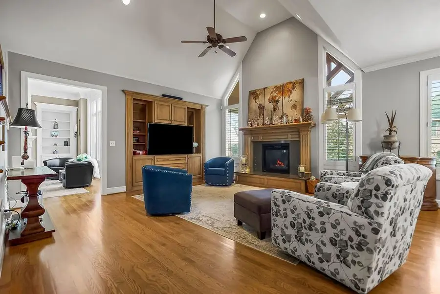 20810 W 94th Street, Lenexa, KS 66220 - #3