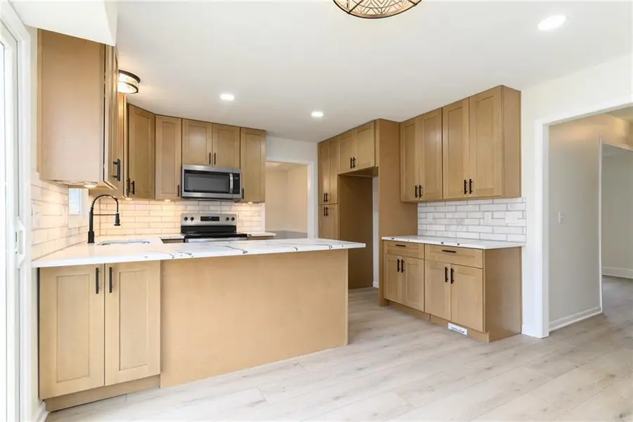 15512 W 123rd Terrace, Olathe, KS 66062 - #2