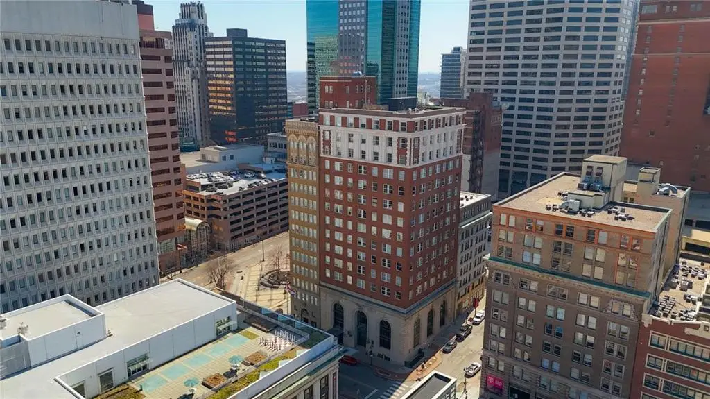 21 W 10th Street #4C, Kansas City, MO 64105 - #1