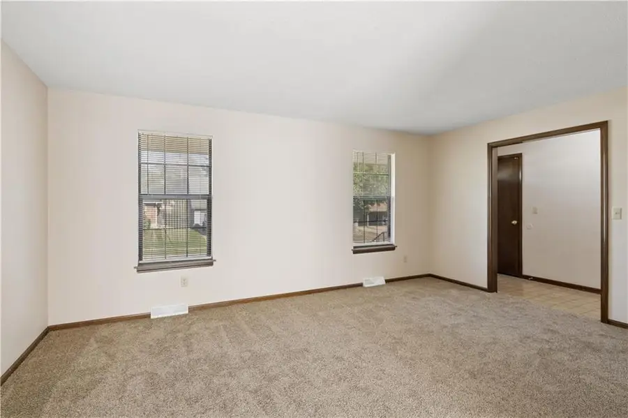 306 SW Sunset Drive, Lees Summit, MO 64081 - #3