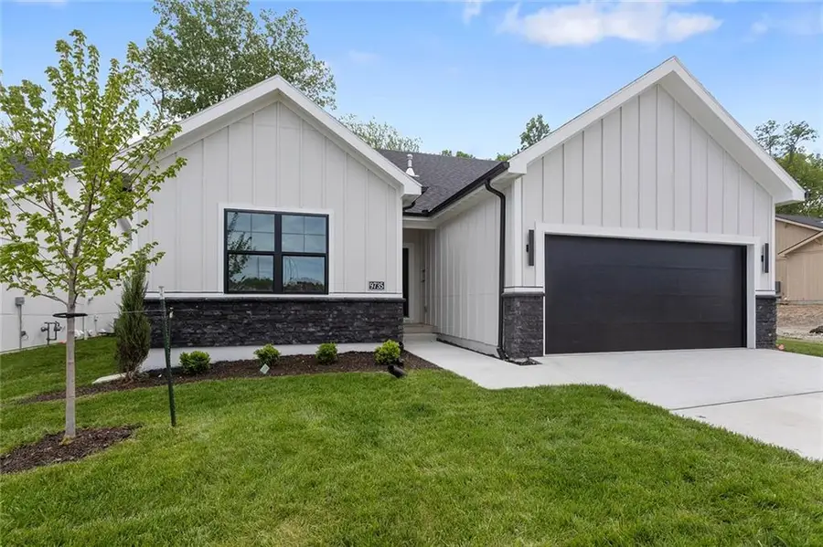 9735 N Lucerne Avenue, Kansas City, MO 64153 - #2